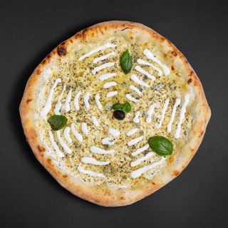 Bijela pizza Cocainum