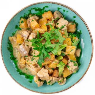 Пательня з куркою (370г)