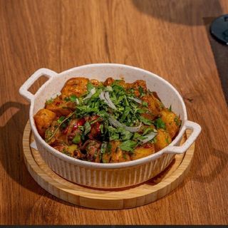 ოჯახური ღორის ხორცით