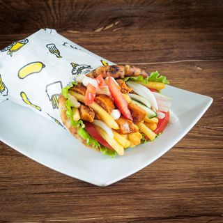 Giros kačkavaljka kobasica