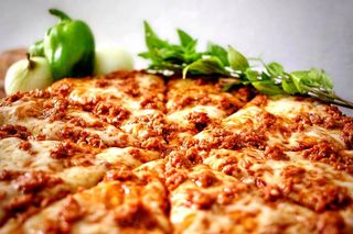 Pizza Boloñesa (22 Cm.)