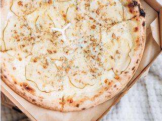 Піца Груша з Дорблю  (500г)