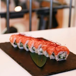 Філадельфія з лососем (260г)