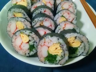 9.Maki sucedaneo y tortilla (10 unidades)