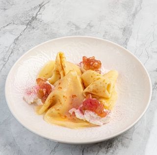 Блинчики страчателла и яблоки  3 шт