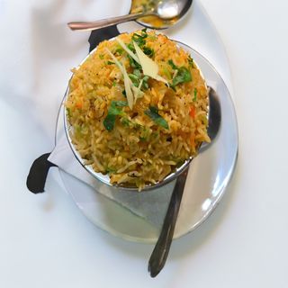 arroz frito especial / special fried rice