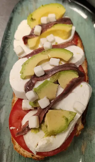 Tosta De Anchoas