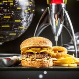 Astro Hispano burger