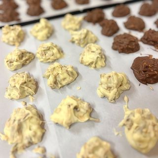 Bombones roca 2 chocolates caja 1/2kg