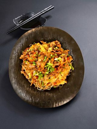 Sauté De Nouille Au Boeuf