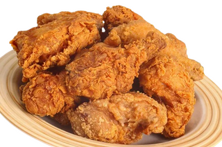 Pollo broster 9 piezas con 2 patata y 2L de refresco