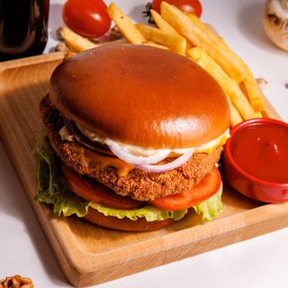 COMBO Chicken Burger
