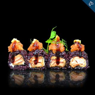 Uramaki black sake furai