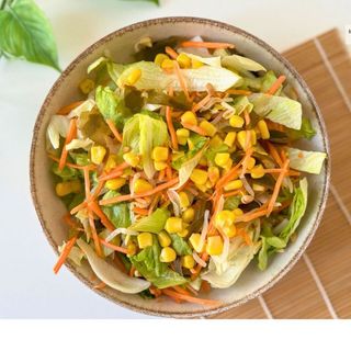 Ensalada Urumchi