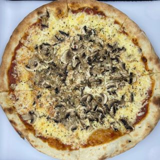 Pizza Funghi