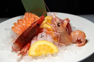 S6 Sashimi misto piccolo - 12 pezzi