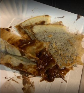 4 Crêpes alla Nutella e 2 acque naturali Panna da 50 cl