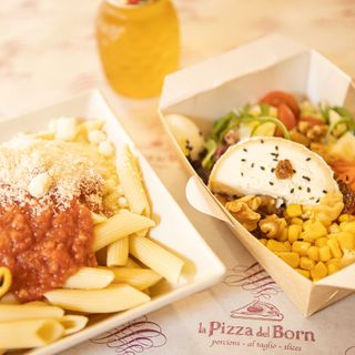 Menú ensalada + pasta + bebida