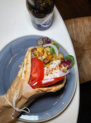 Pita Dionisos Tradicional Con Carne