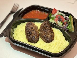 კატლეტის და პიურეს ბოქსი