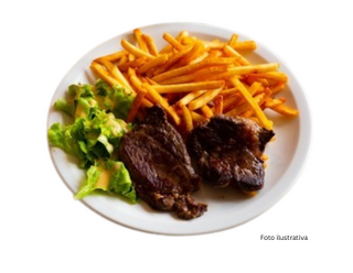 ternera salteada con patatas fritas