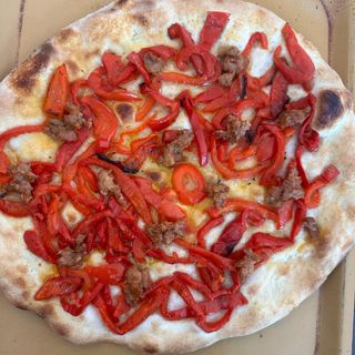 Peperoni e Salsiccia