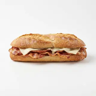 Bocadillo De Bacon Con Queso