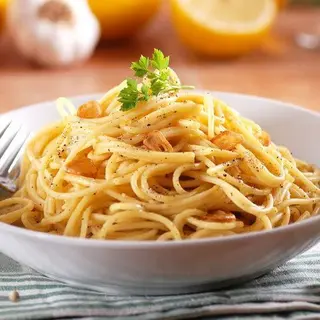 Espaguetti Al Ajillo