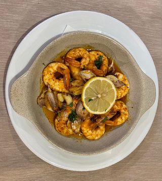 Camarão Frito com Alho