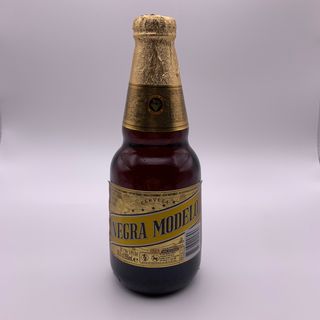 Modelo Negra 35 cl