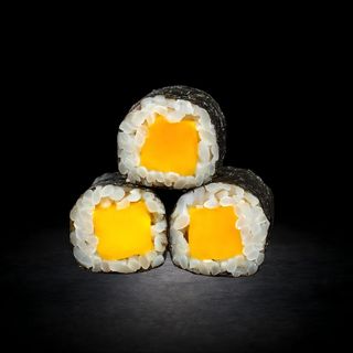 165. Maki de mango(8 Uds.)