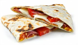 Piadina con salame Milano e pomodoro