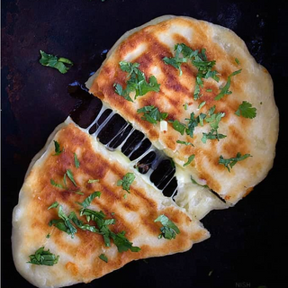 Chilly cheese Naan