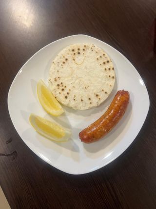 Arepa Con Chorizo Colombiano