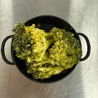 Brócoli salteado