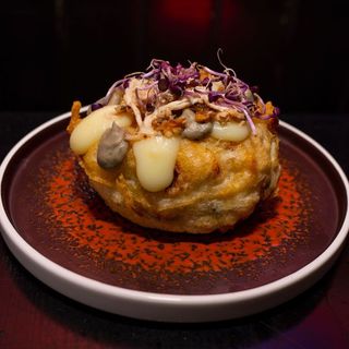 Frittatina di Bucatini** con Porchetta e Melanzane Home Made