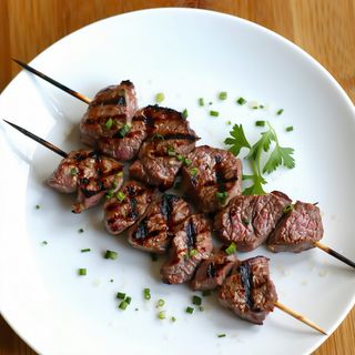 Frigărui de porc la grătar