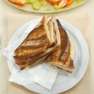 Bocadillo De Calamar Frito