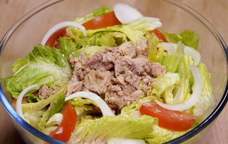 Ensalada De Atún