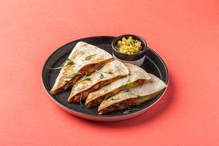 Quesadilla Al Pastor