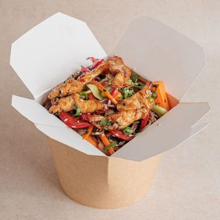 Wok soba sa piletinom