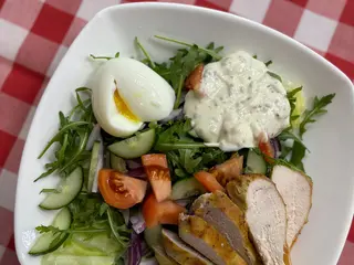 Нісуаз з куркою та яйцем (240g)