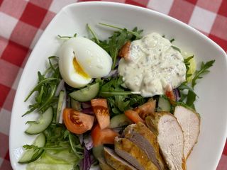 Нісуаз з куркою та яйцем (240g)