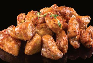 Ароматни пилешки късчета с мащерка (300г)