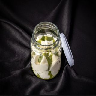 Tarrito De Crema Helada De Mango Y Maracuyá