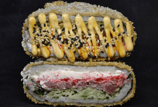 Суші-бургер з тунцем