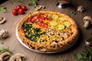 Pizza Vegetariana de Post(cu legume de sezon) 26cm - D