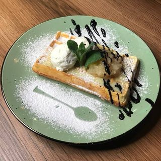 Бельгійська Вафля "Яблучний Пиріг"