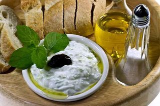 Tzaziki