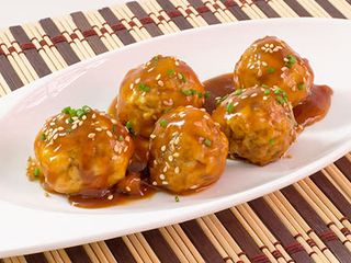 Albóndigas Con Salsa China